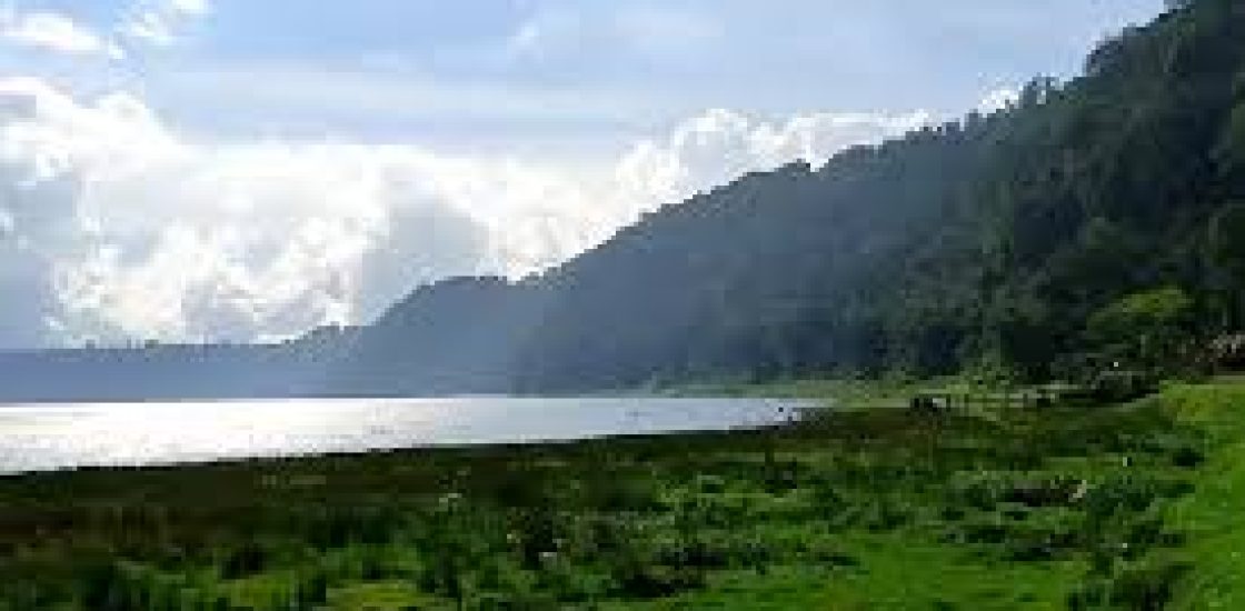 Danau Buyan