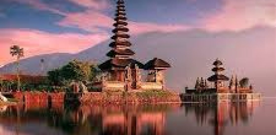 Danau Beratan