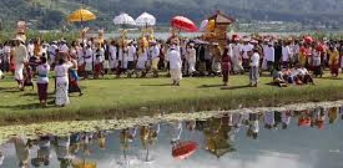 Danau Beratan